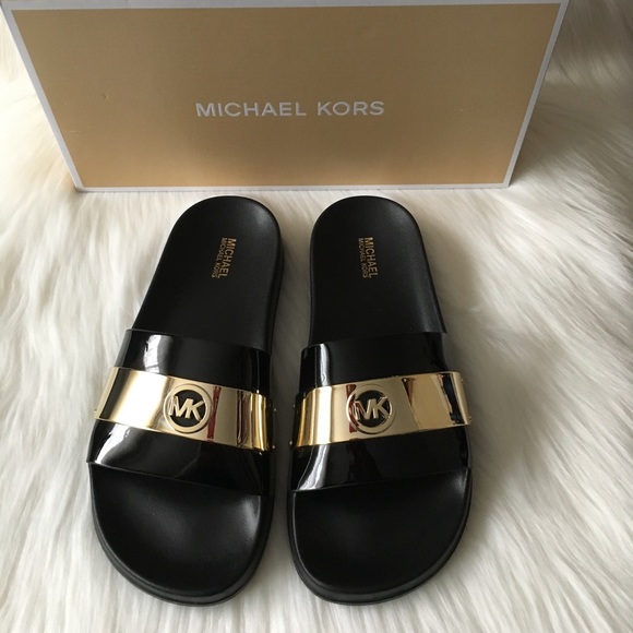 michael kors jet set crossbody medium